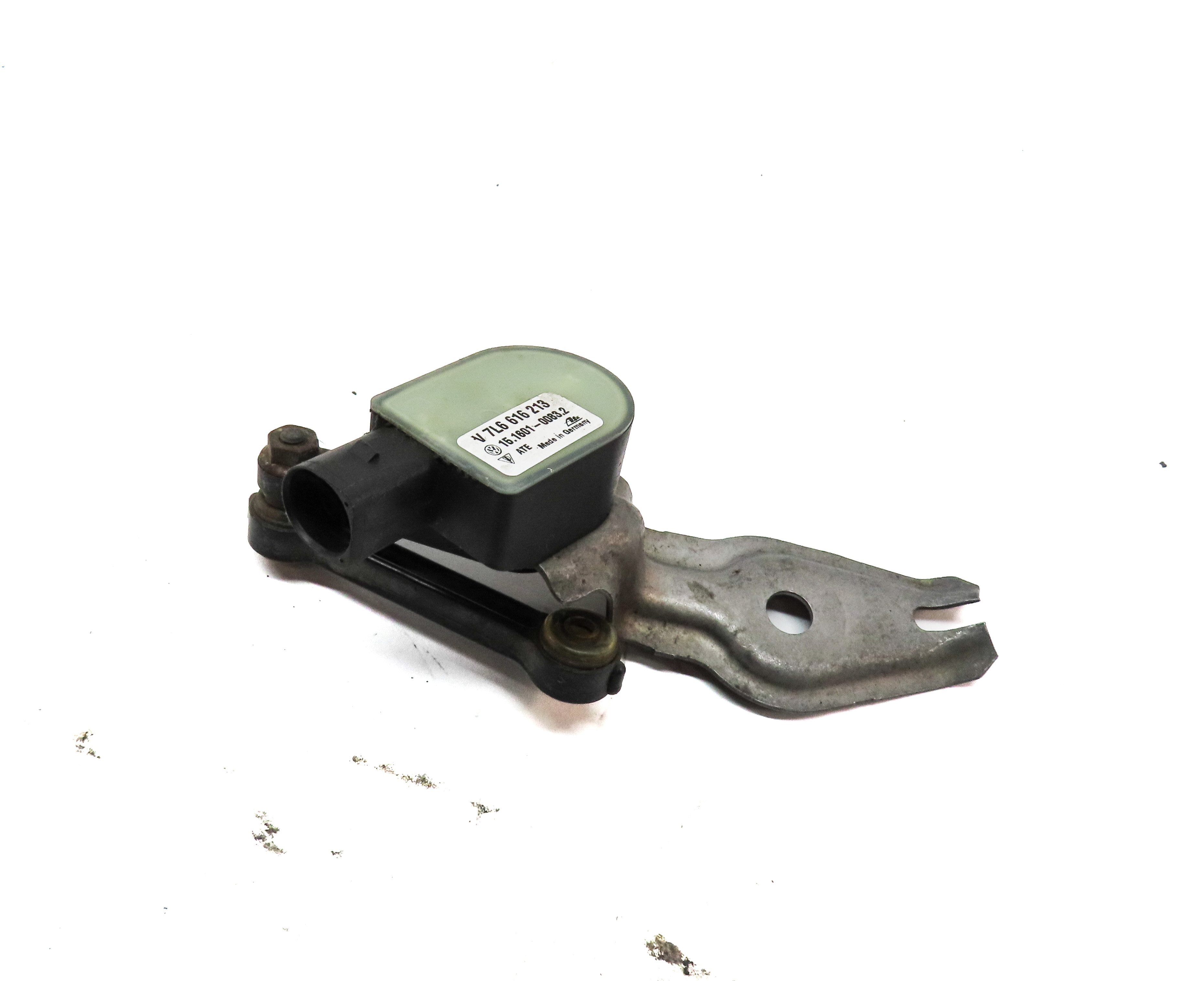 2012 AUDI Q7 (4L) FRONT LEFT DRIVER SUSPENSION HEIGHT LEVEL SENSOR — exact item pictured